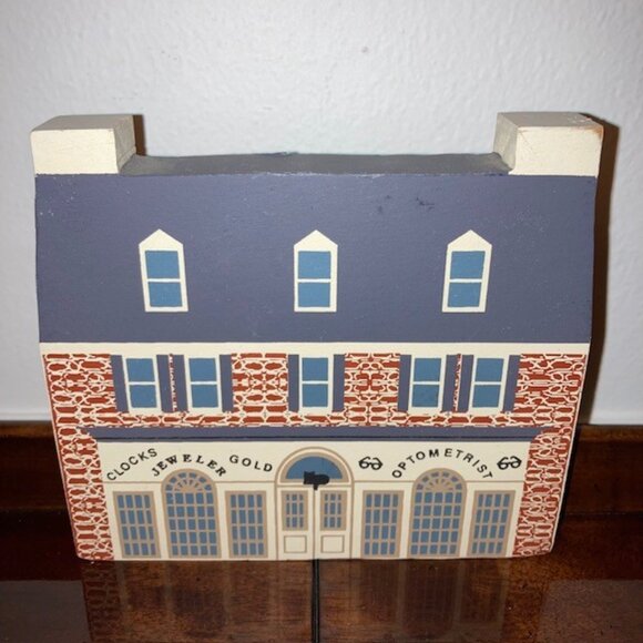 The Cat's Meow Series IX Jeweler-Optometrist 1991 Wooden Shelf Sitter - Picture 1 of 2